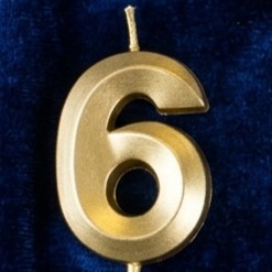 Свеча цифра 6
